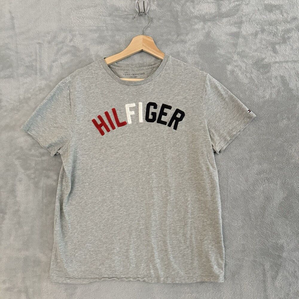 Tommy Hilfiger T Shirt Mens Medium Gray Chenille Spell Out Raised Logo Tee